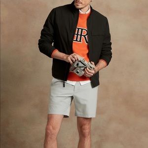 NWT - Banana Republic Motion Tech Hybrid Shorts